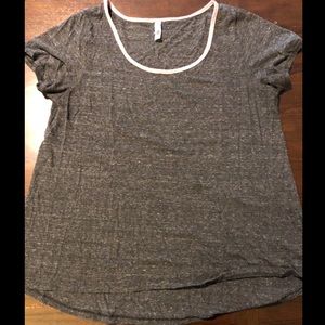 Charcoal heathered gray LuLaRoe Classic T 2XL